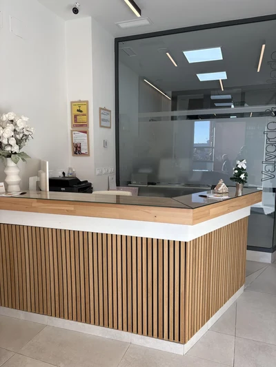 Clínica Dental Valverde y Bolado