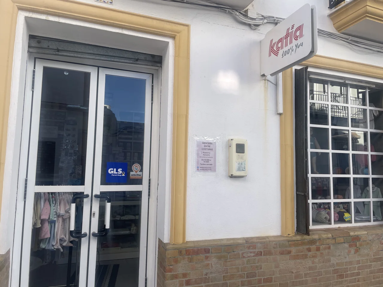 Mercería Entre Costuras